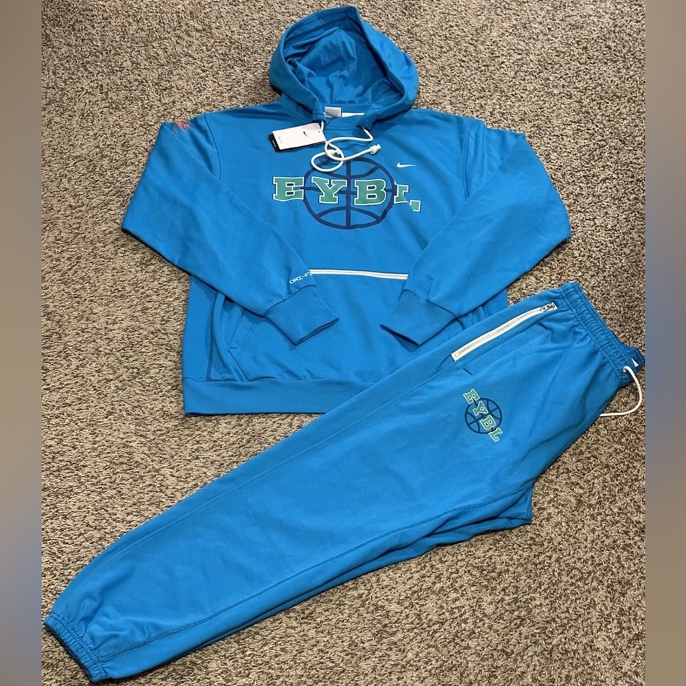 Nike EYBL Men's Standard Issue Basketball Pullover Hoodie & Pants  VERY RARE